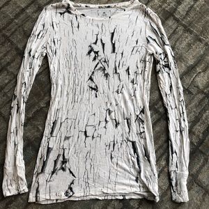 Women’s Unique Top